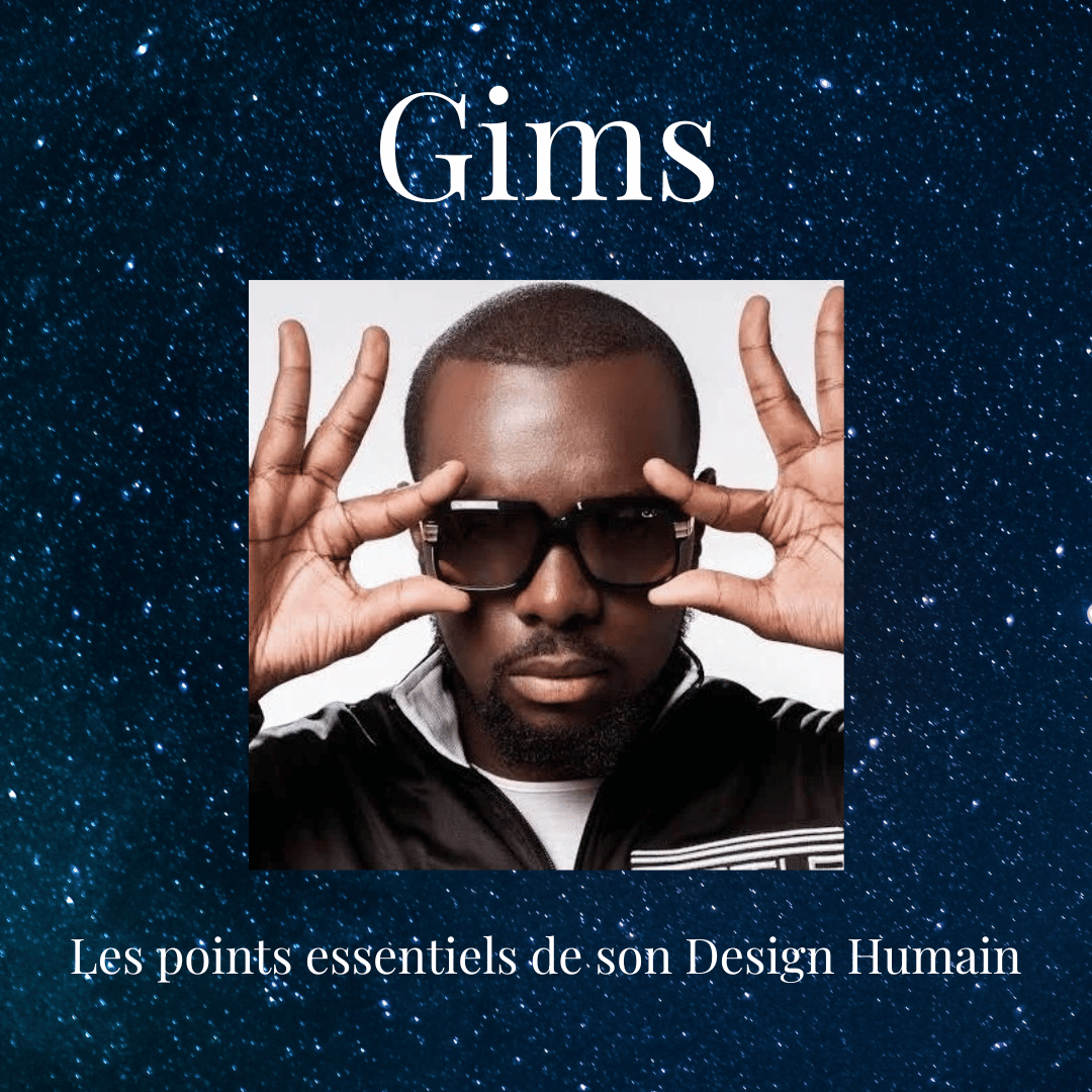 Portrait de Gims portant des lunettes de soleil oversize et formant un cadre avec ses mains devant son visage, sur fond étoilé bleu nuit avec le titre "Les points essentiels de son Design Humain"