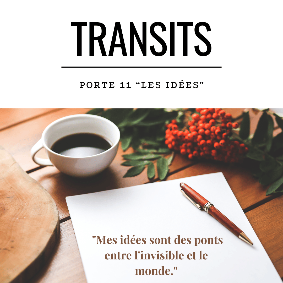 Scène créative avec tasse de café, stylo et papier blanc sur table en bois avec baies rouges - Transit porte 11 Design Humain les idées